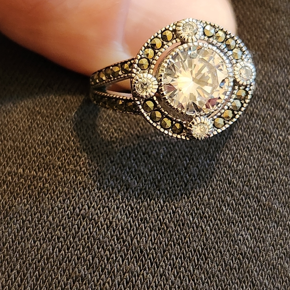 ​💍 VINTAGE 925 Thailand Marcasite CZ Halo Split Shank Ring - Picture 4 of 14
